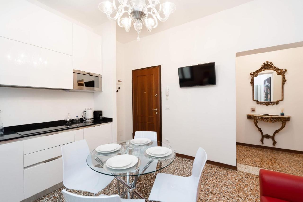 Apartment Just Urban - Castello 5067 Boutique