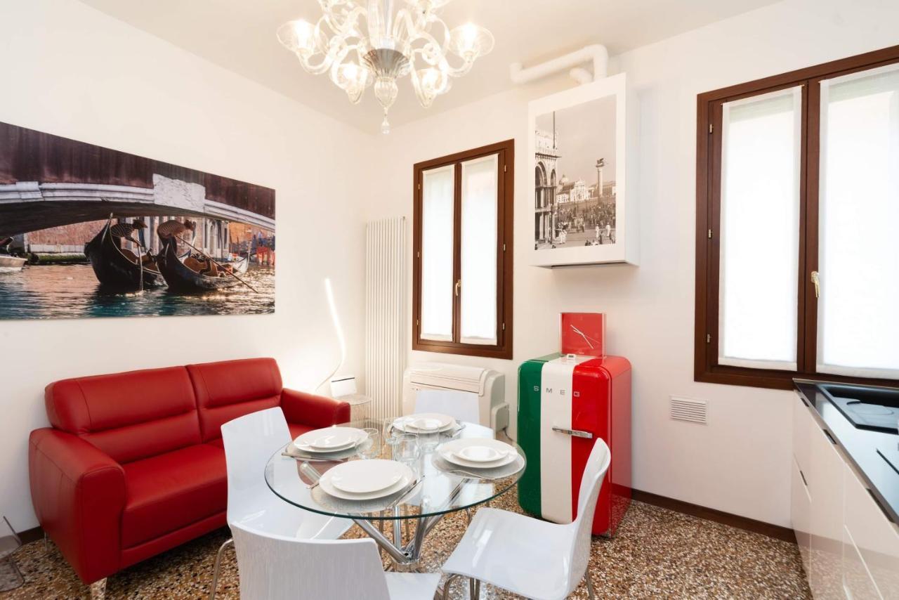 Just Urban - Castello 5067 Boutique Apartment *